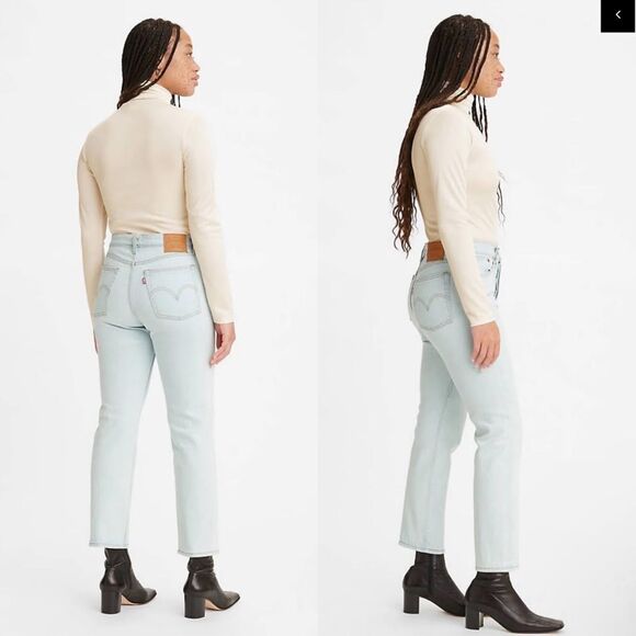 Levi’s light wash 27 wedgie pale blue/white ish jeans from Urban Outfitters - Picture 1 of 14